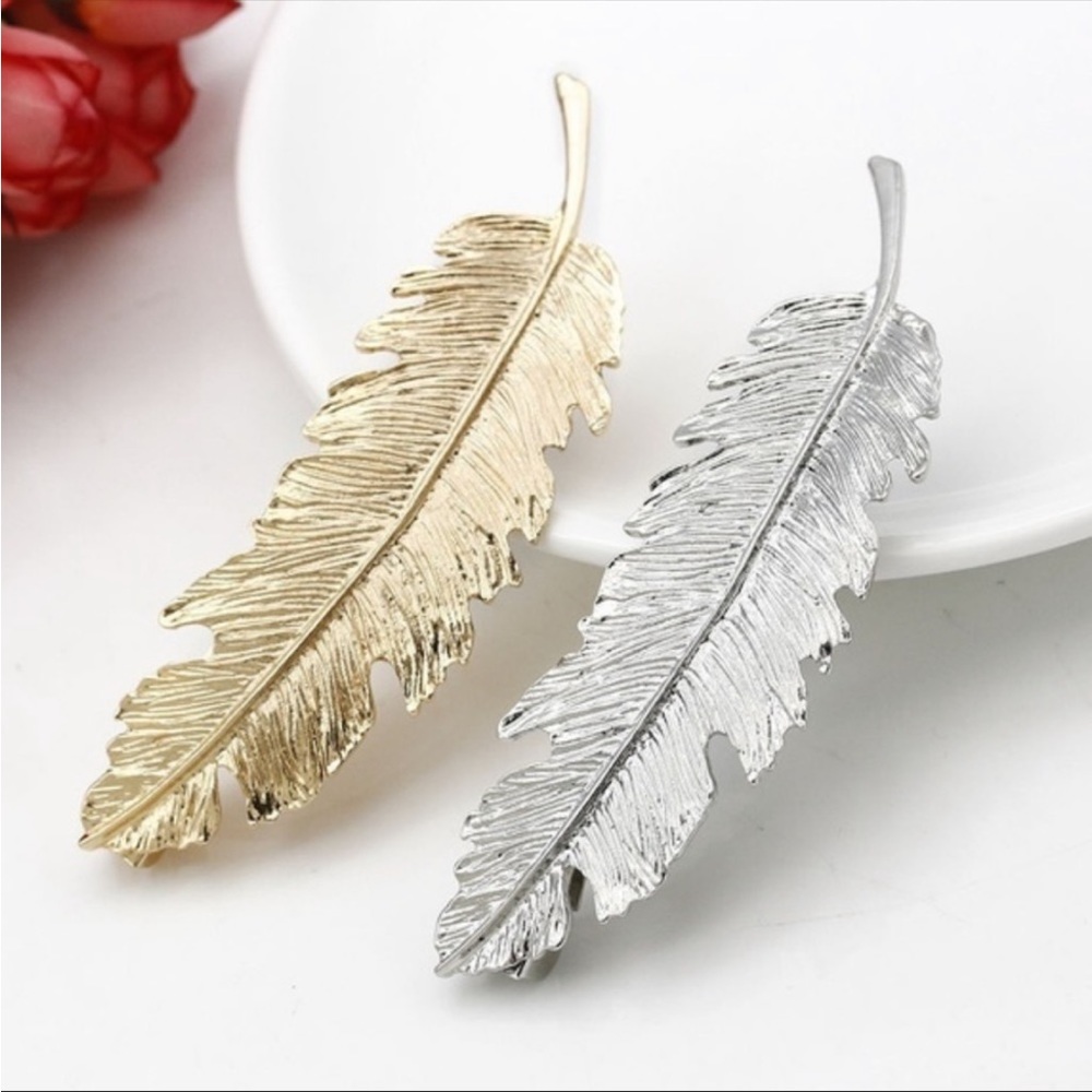 ☘️ 3/$15 🆕 Bohemian Gold Feather Hair Clip Barrette, Hair Accessory